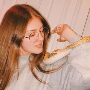 Meet your Posher, Ashley